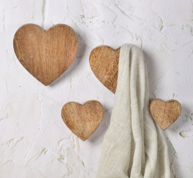 Heart Wall Hooks Set